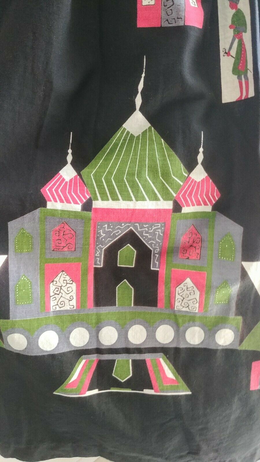 Small Vintage 1950s Taj Mahal Novelty Print Circle Skirt India - Fresh Stock Dated February 2026