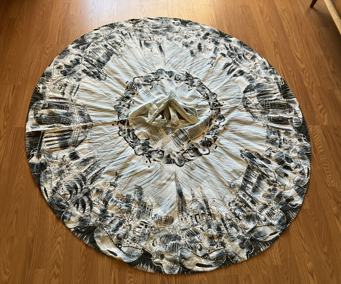 Vtg ARTEGREEN Mexico CIRCLE SKIRT Sz S Mexican 1950's GUITAR Hand Painted COOL! - Fresh Stock Dated March 2026