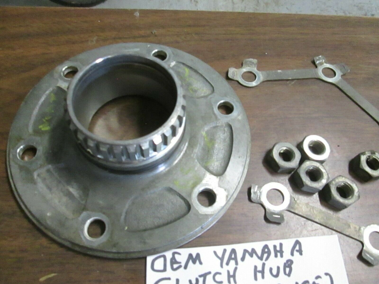 YAMAHA OEM CLUTCH HUB , REAR WHEEL DRIVE FLANGE 16G-25366-01-00 - Fresh Stock Dated February 2026