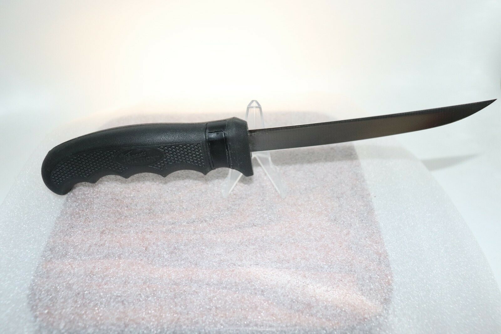 Cutco The Fisherman's Solution Fish Fillet Knife with Sheath & Sharpening Stone - Fresh Stock Dated January 2026