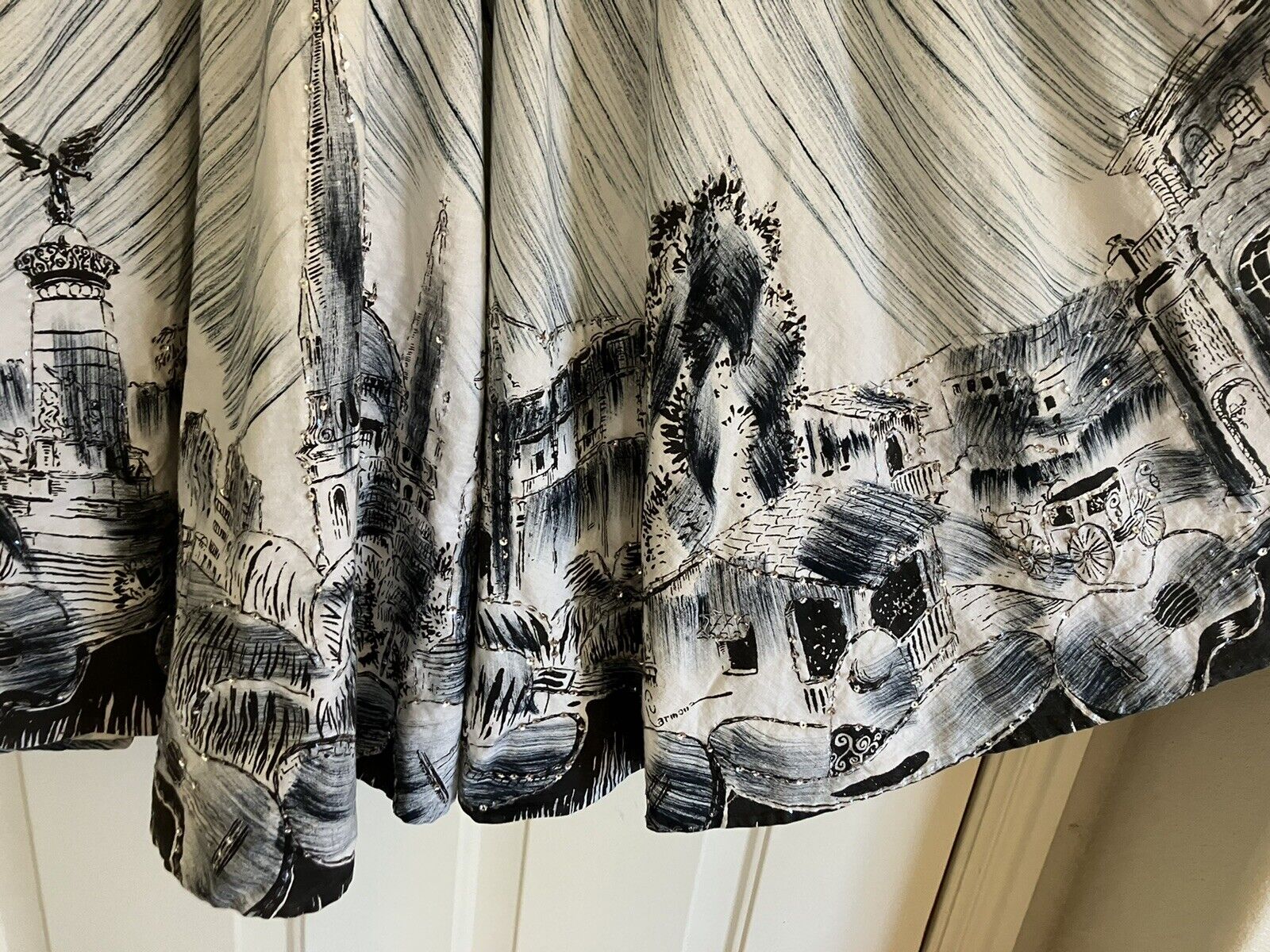 Vtg ARTEGREEN Mexico CIRCLE SKIRT Sz S Mexican 1950's GUITAR Hand Painted COOL! - Fresh Stock Dated March 2026