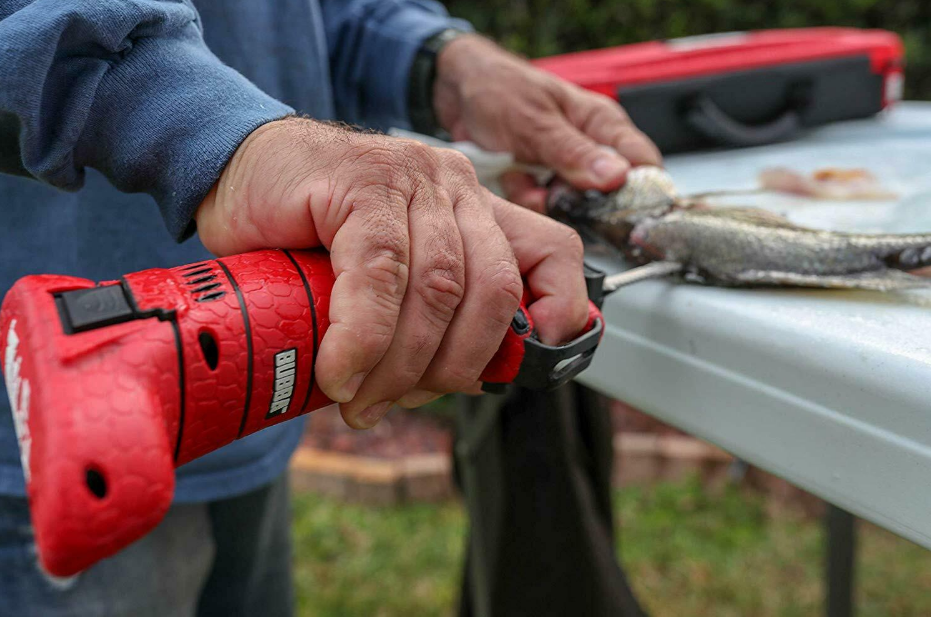 Bubba Lithium Ion Cordless Electric Fillet Knife 4 Blades Li-Ion Fishing 1095705 - Fresh Stock Dated December 2025