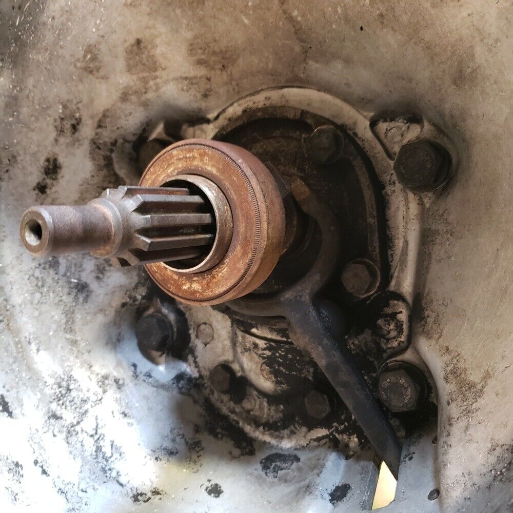 59-71 Mercedes-Benz W111 220S 220SE 280SE Manual Gearbox Transmission 1112610301 - Fresh Stock Dated February 2026