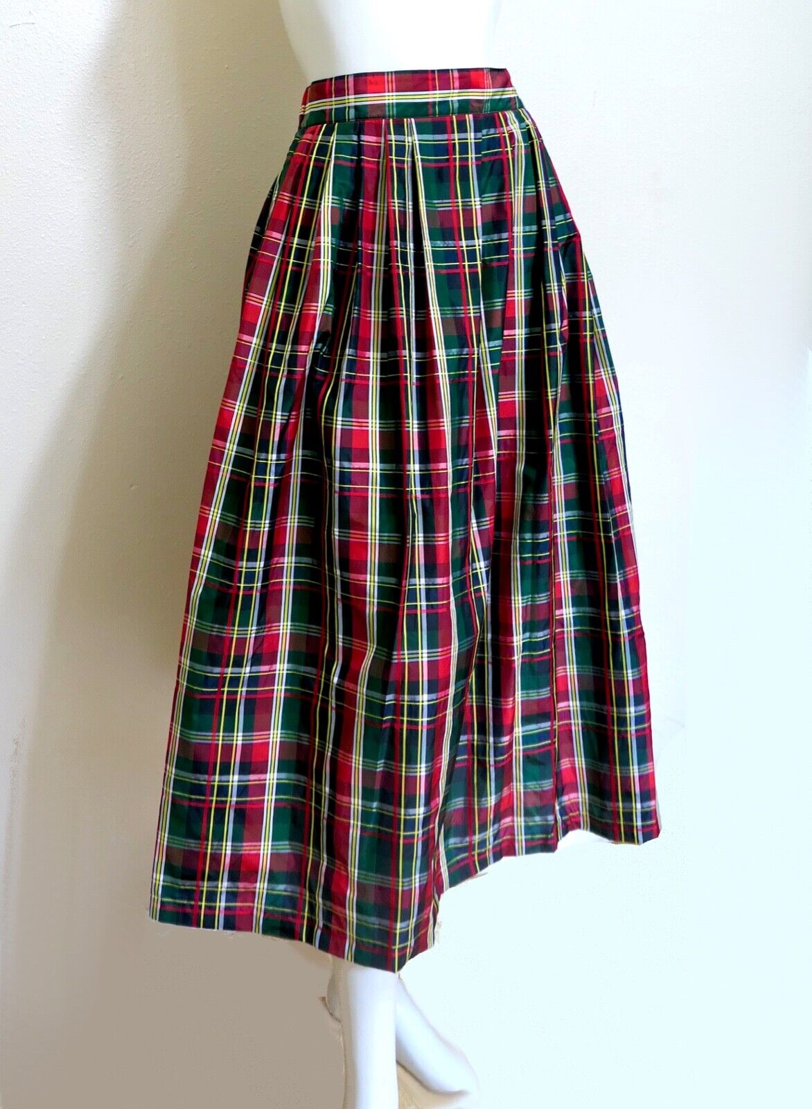 Vintage Susan Bristol Nylon Rockabilly Christmas Party Plaid Midi Skirt 28 S - Fresh Stock Dated March 2026
