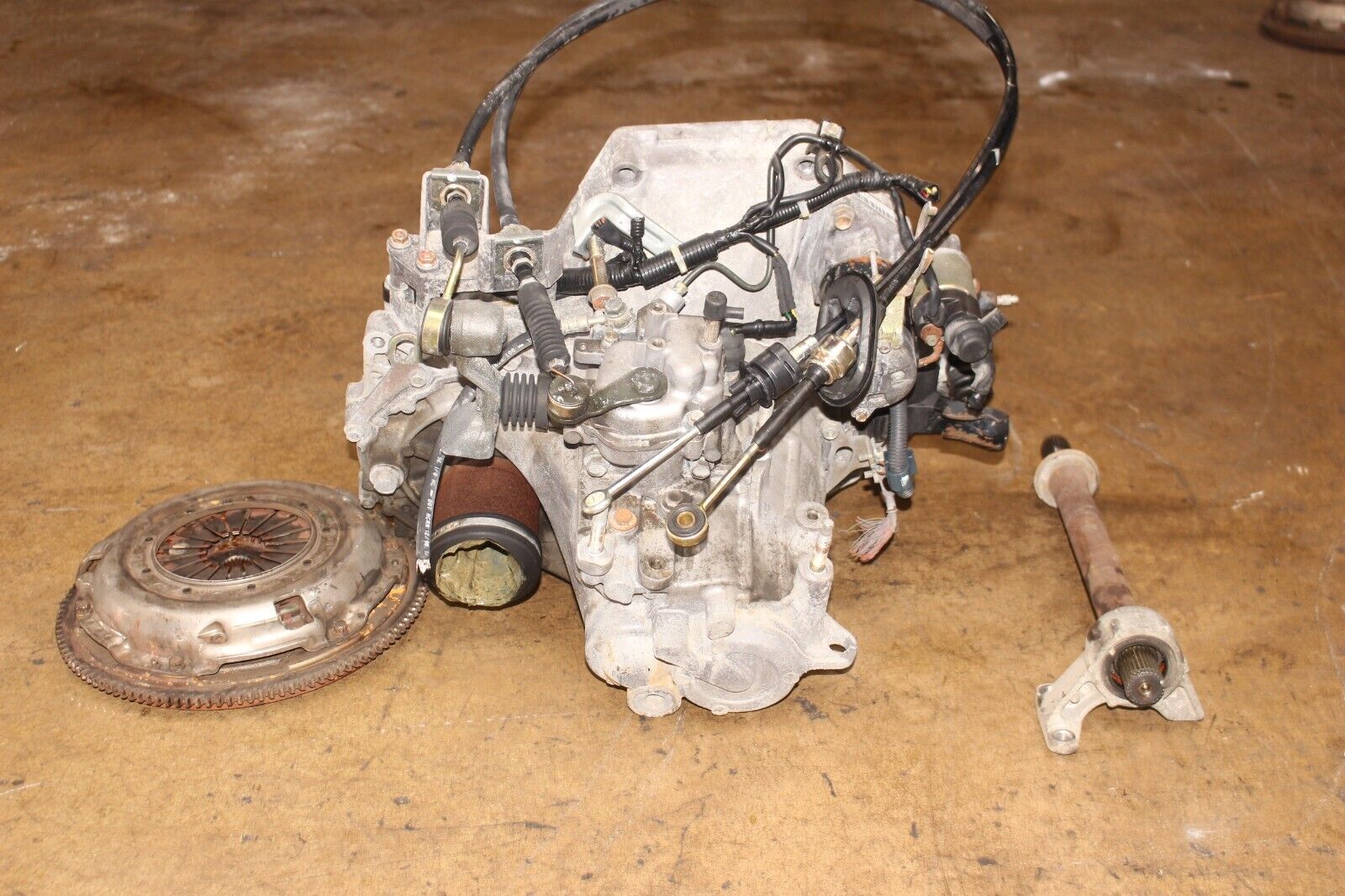 98-02 HONDA ACCORD SIR 97-01 PRELUDE T2T4 MANUAL LSD TRANSMISSION JDM F20B H22A - Fresh Stock Dated February 2026