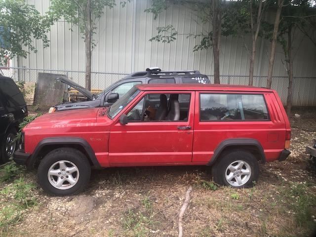 1987-1996 JEEP CHEROKEE 2.5L 5 SPEED MANUAL TRANSMISSION 2WD - Fresh Stock Dated February 2026