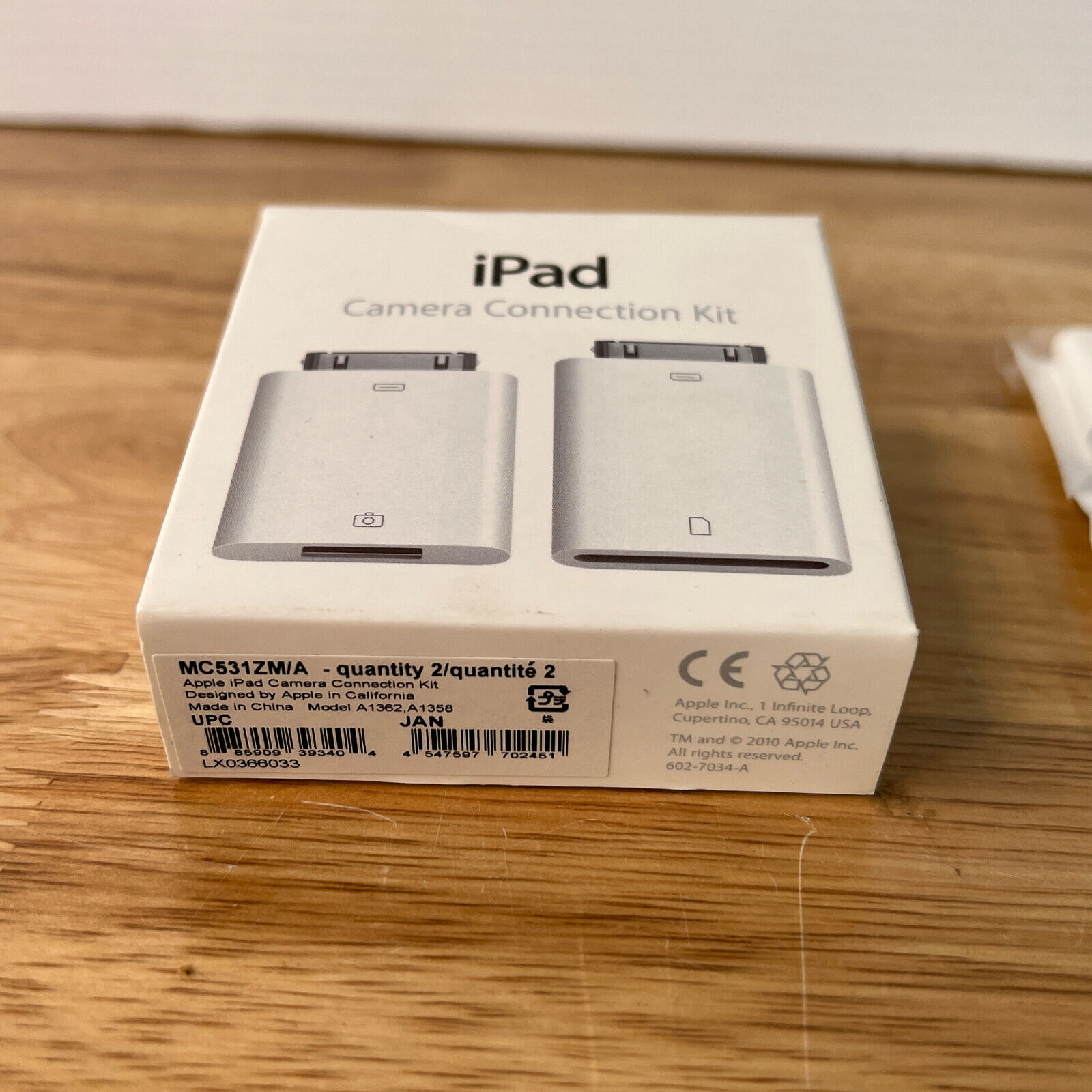 Apple iPad Camera Connection Kit MC531ZM/A - Fresh Stock Dated February 2026