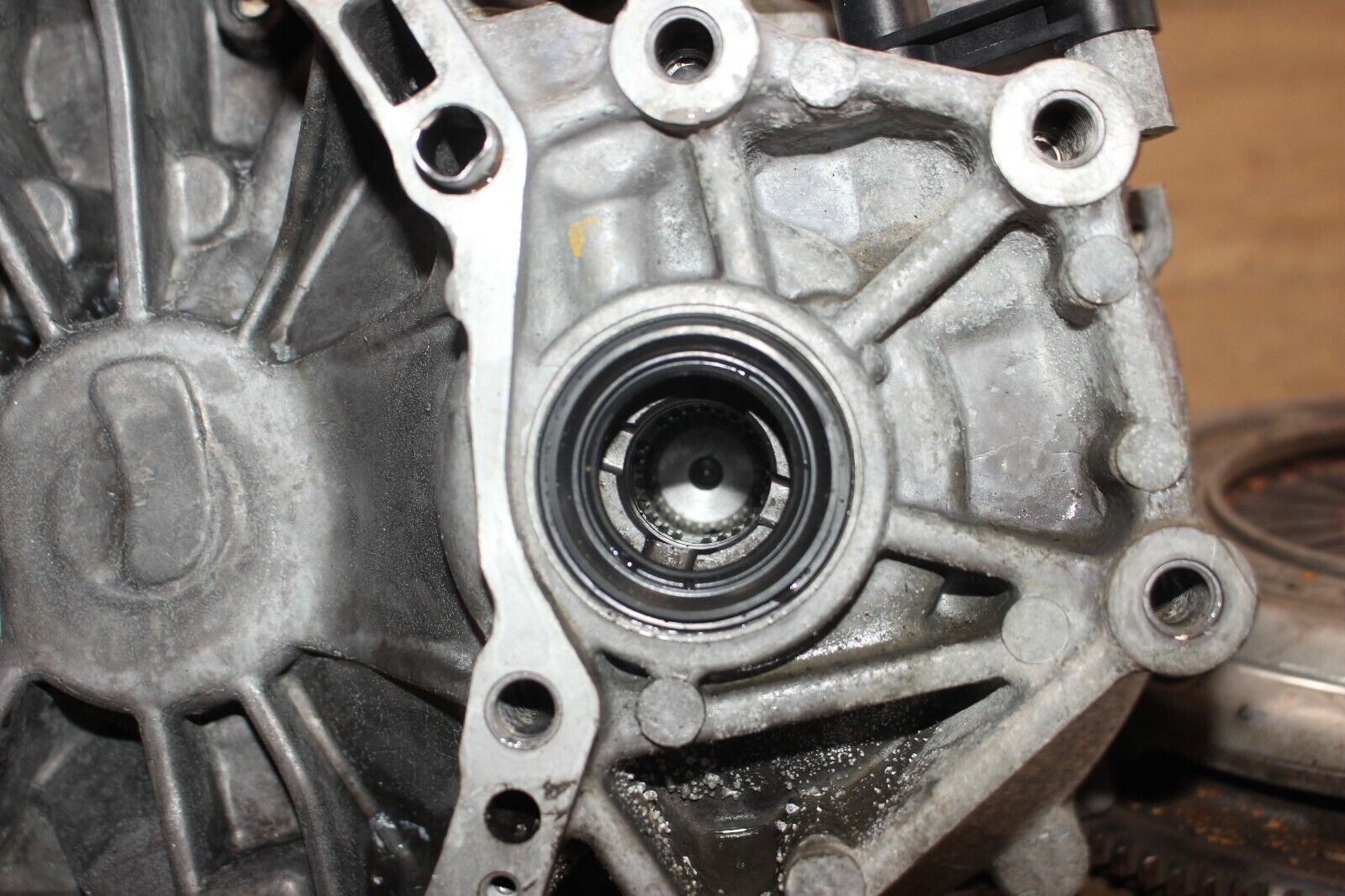 98-02 HONDA ACCORD SIR 97-01 PRELUDE T2T4 MANUAL LSD TRANSMISSION JDM F20B H22A - Fresh Stock Dated February 2026