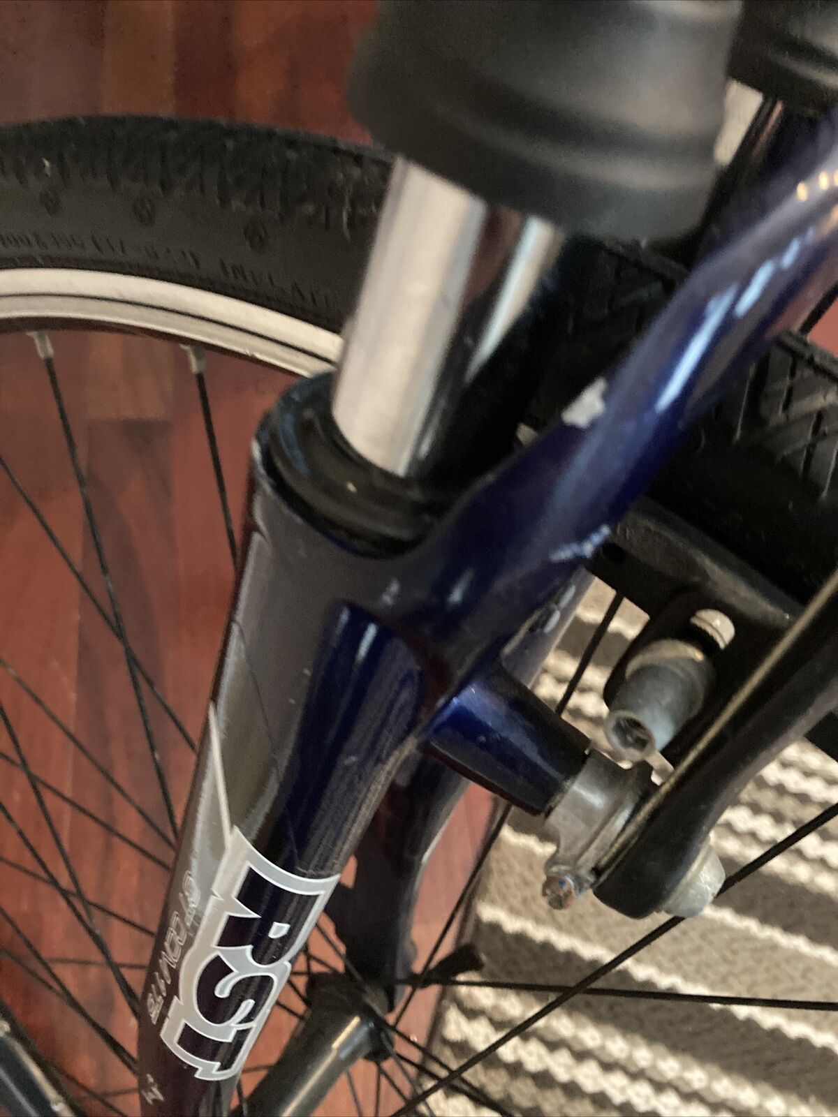 Trek 7300 Multitrack RST 17.5” Women’s Bike (Blue & Silver) - Fresh Stock Dated February 2026