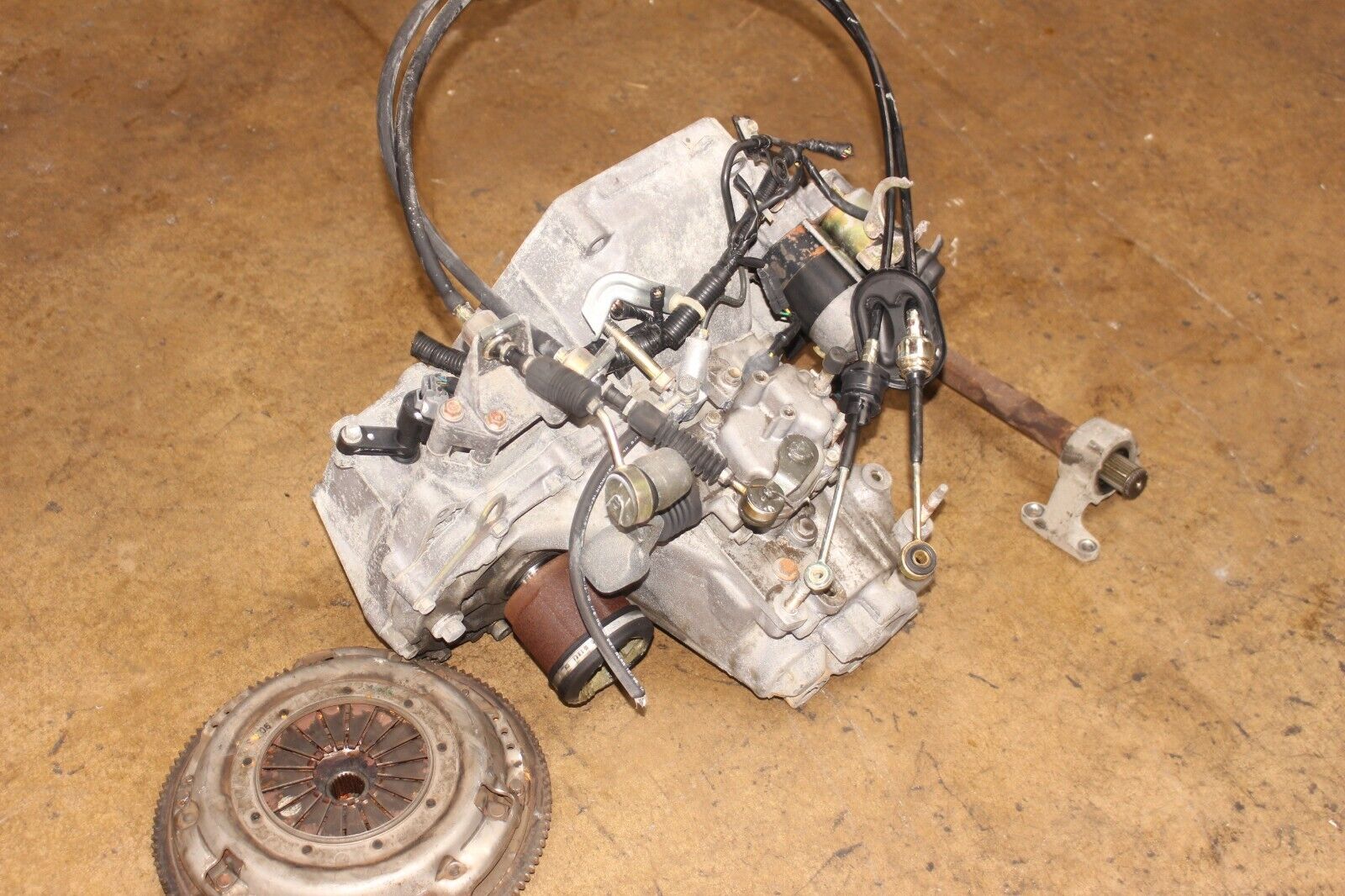 98-02 HONDA ACCORD SIR 97-01 PRELUDE T2T4 MANUAL LSD TRANSMISSION JDM F20B H22A - Fresh Stock Dated February 2026