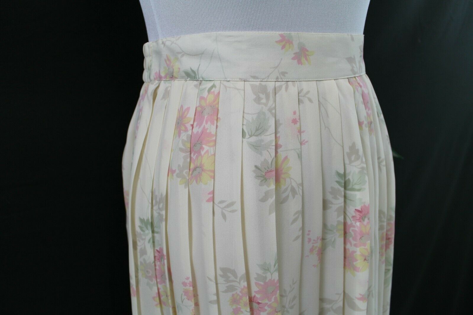 Vintage Leslie Fay Pleated Floral Skirt NOS w/ Tags Never Worn Sz 10 - Fresh Stock Dated February 2026