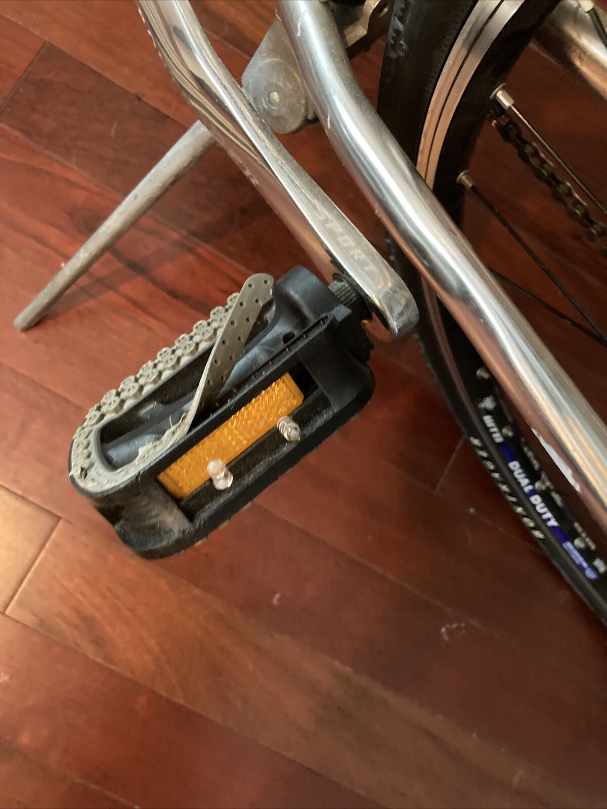 Trek 7300 Multitrack RST 17.5” Women’s Bike (Blue & Silver) - Fresh Stock Dated February 2026