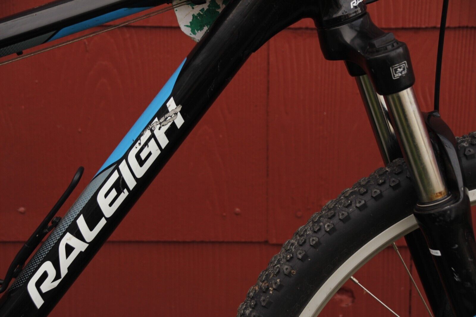 2015 Raleigh Talus 3 XC All Mountain Bike Disc Brake - Fresh Stock Dated February 2026