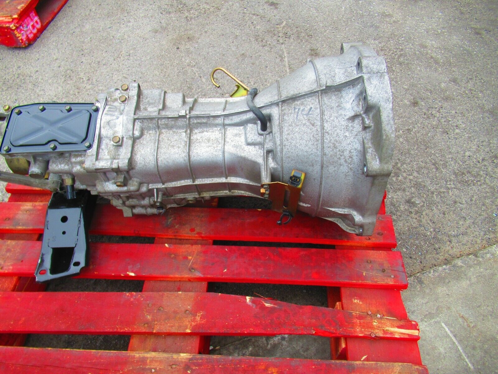 JDM NISSAN 350Z 6 SPEED TRANSMISSION CD01 INFINITI G35 6 SPEED GEARBOX 350Z VQ35 - Fresh Stock Dated February 2026