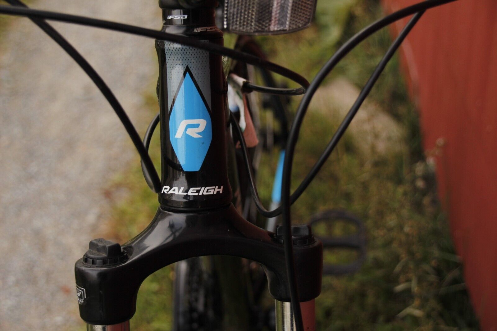 2015 Raleigh Talus 3 XC All Mountain Bike Disc Brake - Fresh Stock Dated February 2026