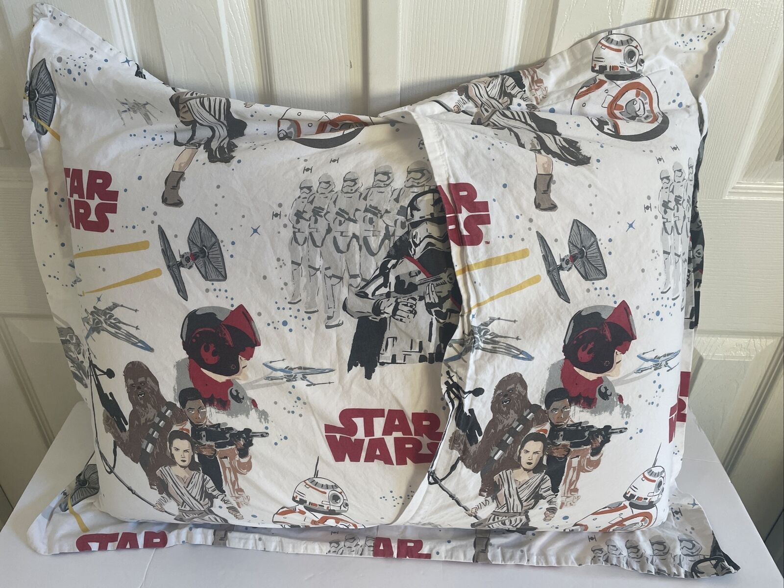 2 POTTERY BARN KIDS Pillow Cases Shams Cotton Star Wars Force Awakens Chewbacca - Fresh Stock Dated February 2026