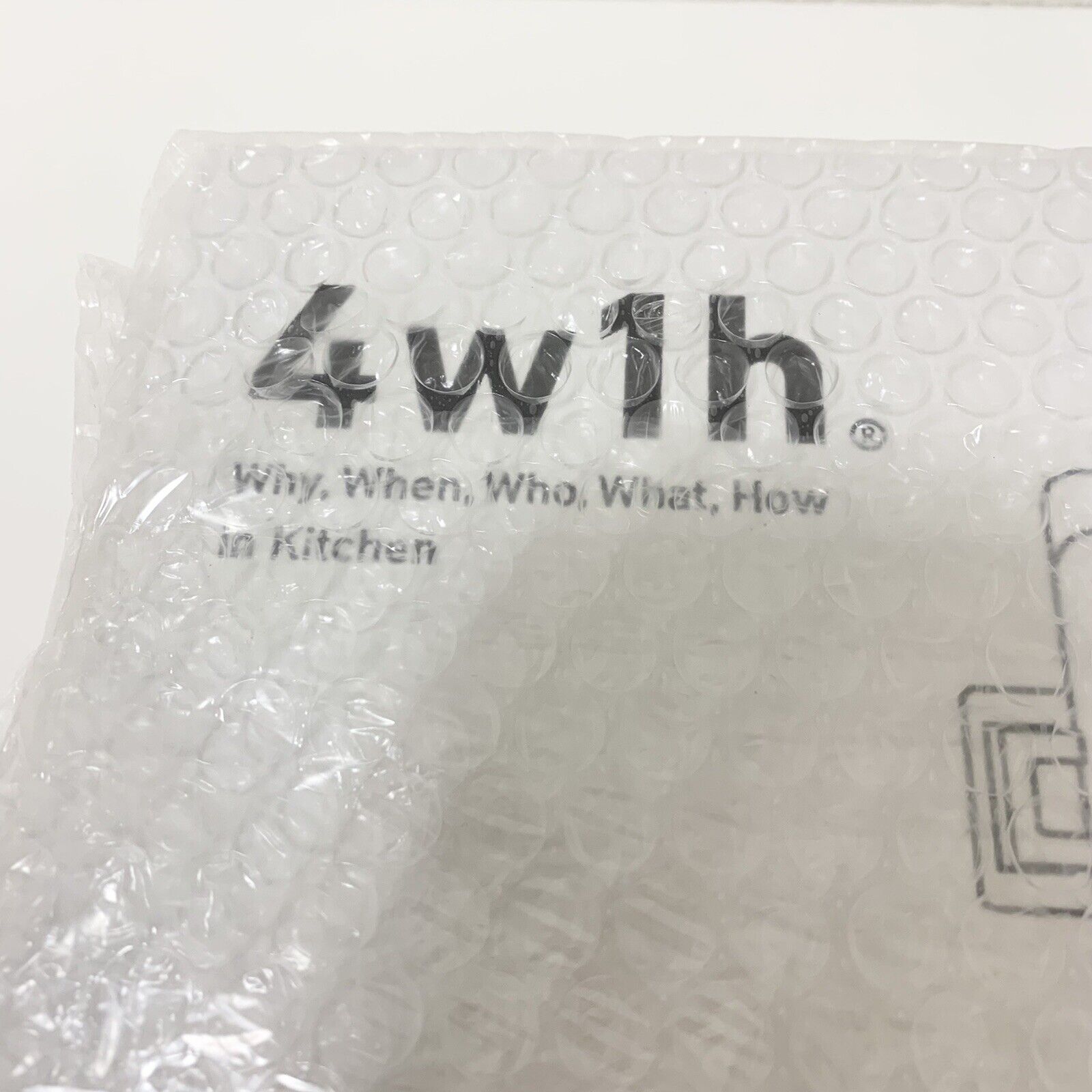 Tsubame Sanjo Kitchen 4W1H Hot Sand Solo Hot Sandwich Maker Black x Silver - Fresh Stock Dated December 2025