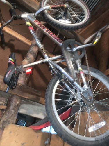 Redline Vintage 320 Boys Bmx Bike For Parts Or Fix Complete Bike - Fresh Stock Dated February 2026