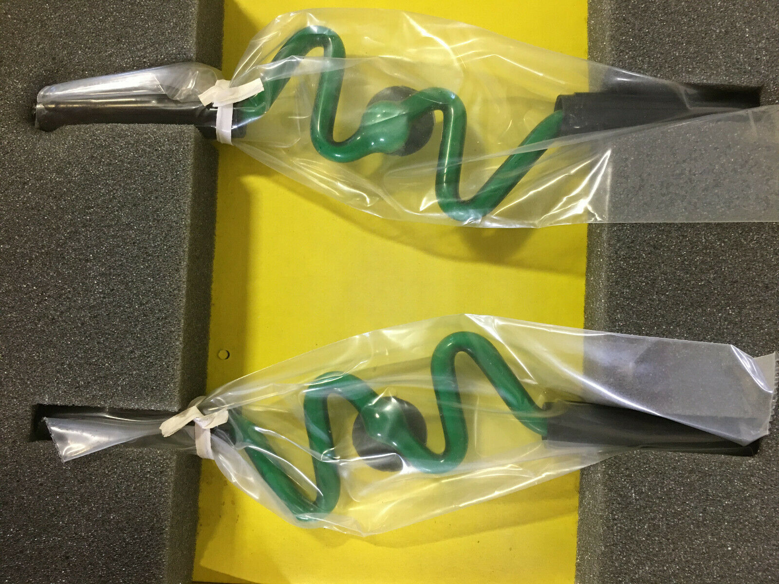 Dr. Neons GREEN Neon double helix sparkplug wire kit #609201 NOS Harley Davidson - Fresh Stock Dated February 2026