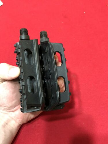 NOS 80’s ORIGINAL MKS GRAFIGHT-X BLACK 1/2 PEDALS GRAPHITE GRAFIGHT X IN THE BOX - Fresh Stock Dated December 2025