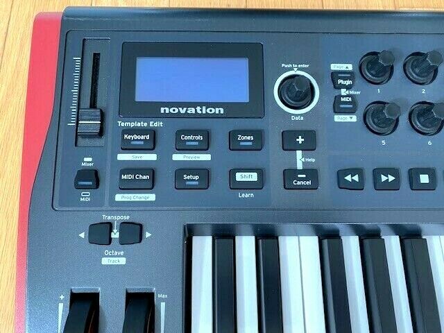 NOVATION IMPULSE 25 USB/MIDI 25-KEY CONTROLLER KEYBOARD, GREAT CONDITION - Fresh Stock Dated February 2026