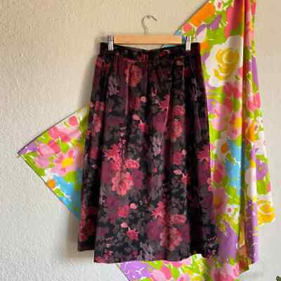 VINTAGE 90S 00S HIGH WAIST FLORAL VELVET SKIRT - Fresh Stock Dated March 2026