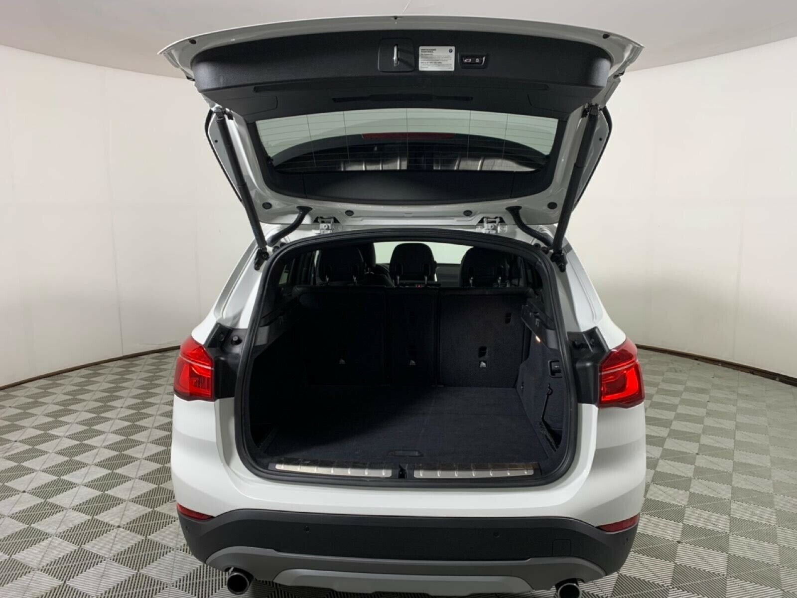 2018 BMW X1 xDrive28i - Fresh Stock Dated December 2025