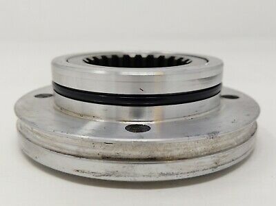 01 Yamaha V-Star 650 XVS XVS650 Middle Drive Gear Driveshaft Bearing Housing - Fresh Stock Dated February 2026