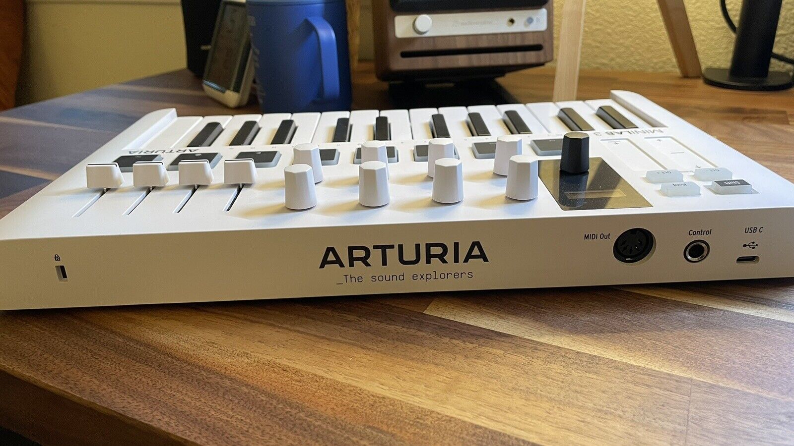 Arturia MiniLab 3 Keyboard Controller - White - Fresh Stock Dated February 2026
