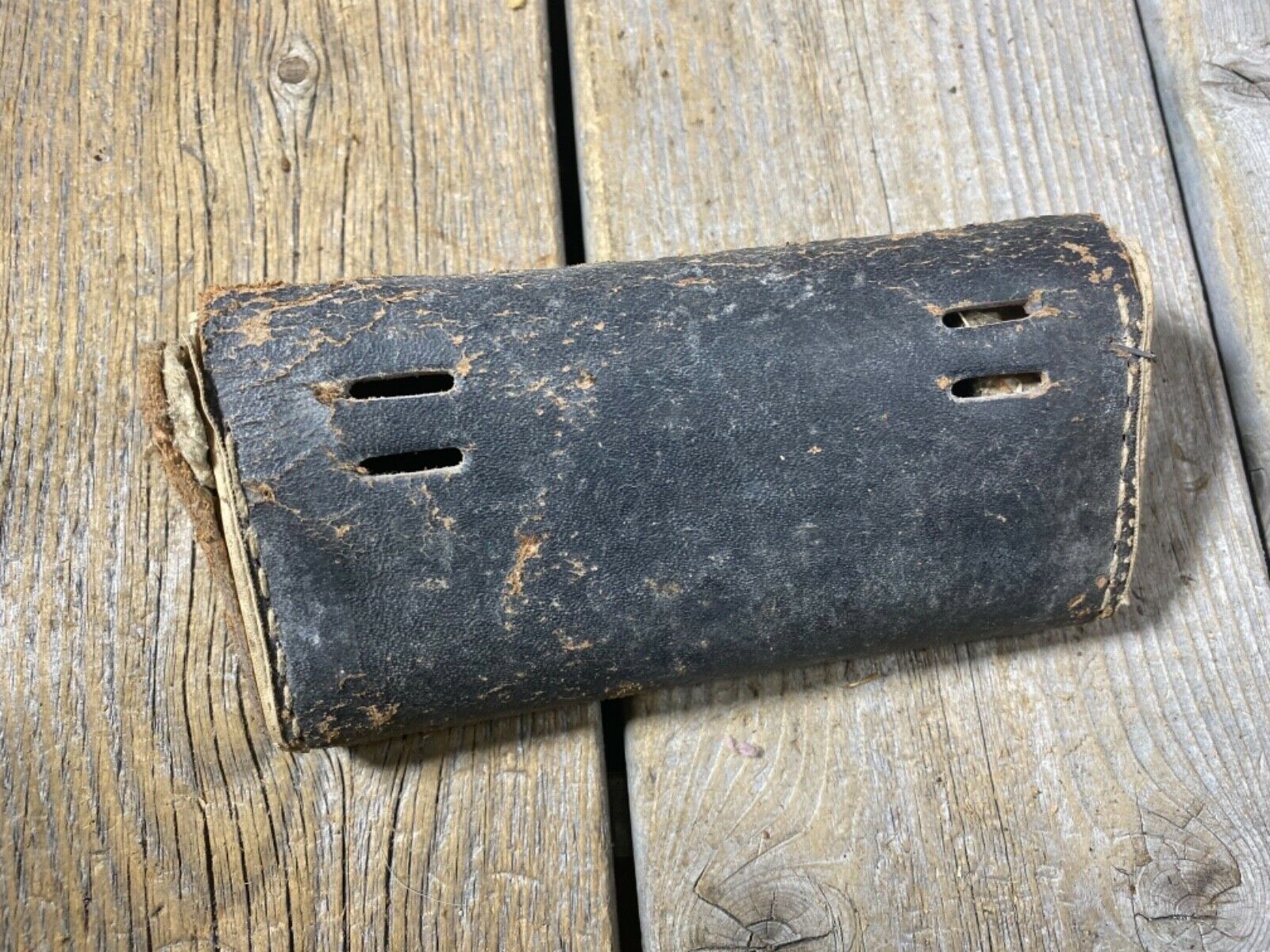 VINTAGE ANTIQUE BIKE BICYCLE SADDLE BAG TOOL BAG LEATHER TOOL POUCH FOR SEAT USE - Fresh Stock Dated December 2025