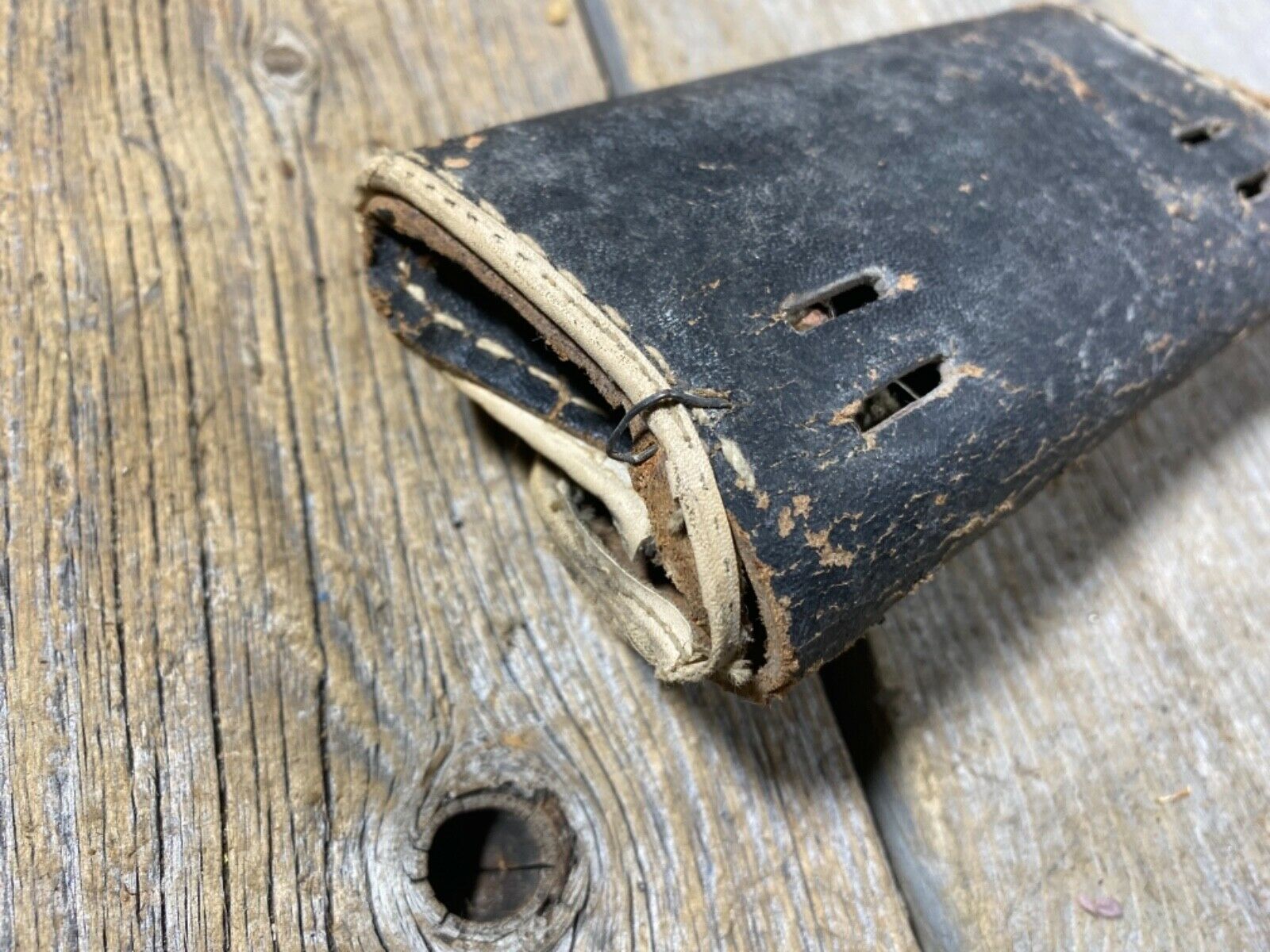 VINTAGE ANTIQUE BIKE BICYCLE SADDLE BAG TOOL BAG LEATHER TOOL POUCH FOR SEAT USE - Fresh Stock Dated December 2025