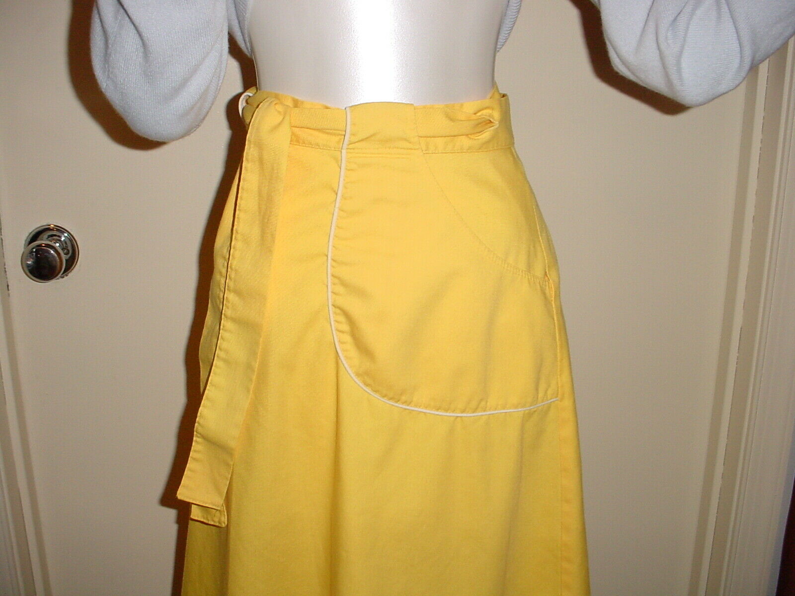 Vintage de' Lanthe Women's Yellow Wrap Tie Circle Skirt Mouse & Mushroom Pocket - Fresh Stock Dated February 2026