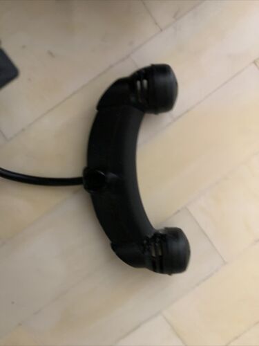 Parrot MKI9200 ADVANCED HANDS FREE MUSIC SYSTEM W/BLUETOOTH WIRELESS TECHNOLOGY - Fresh Stock Dated December 2025