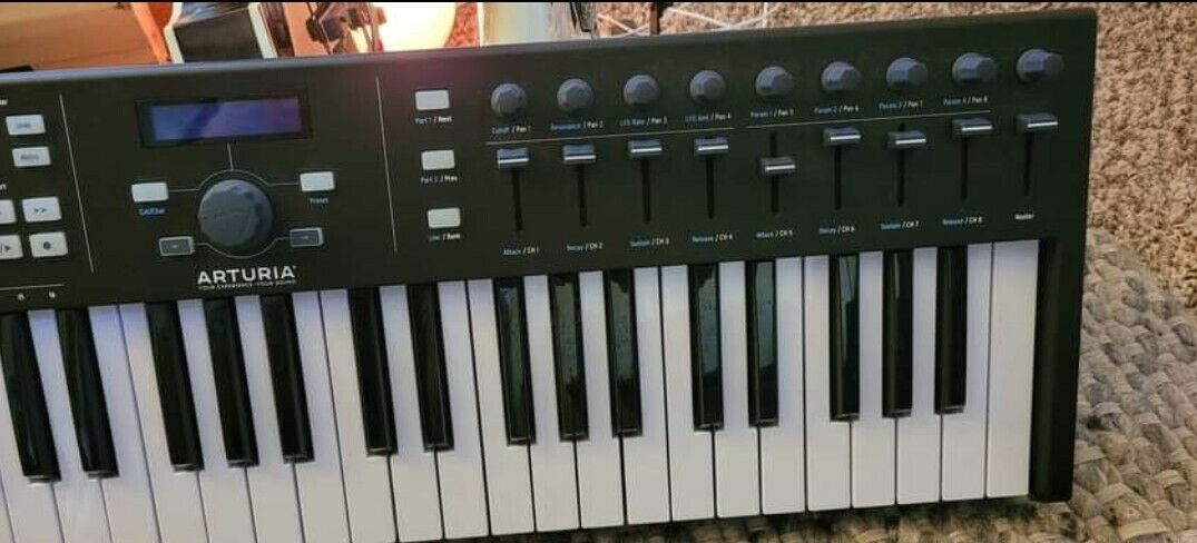 arturia keylab essential 49 - Fresh Stock Dated February 2026