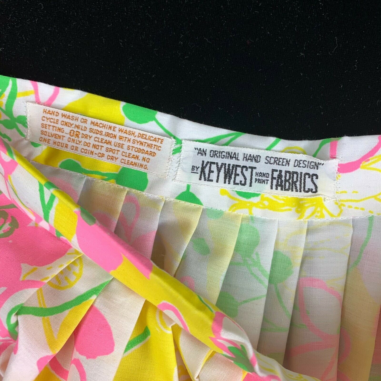 Vintage 1970s Key West Fabrics Maxi Skirt S Center Pleats Lilly Pulitzer Floral - Fresh Stock Dated February 2026