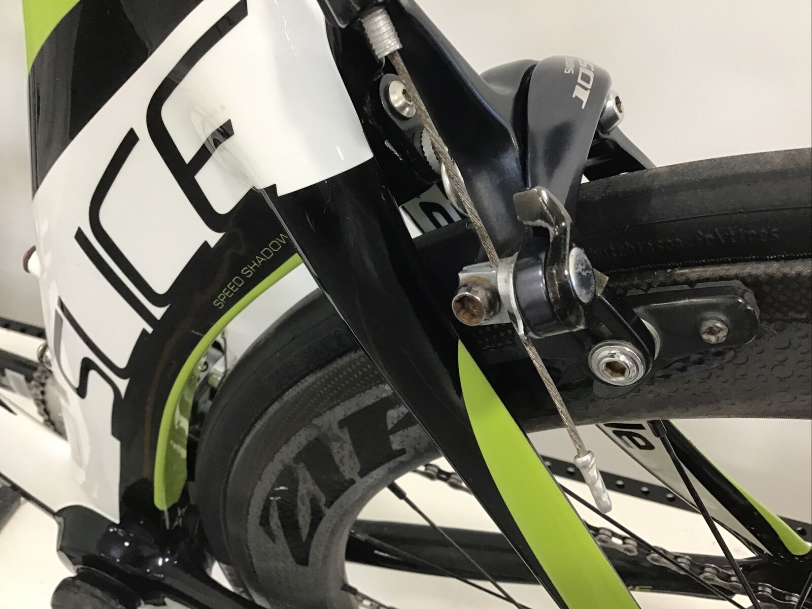 2013 Cannondale Slice Women's Triathlon/TT Bike 47cm Carbon Ultegra ZIPP 650 - Fresh Stock Dated February 2026