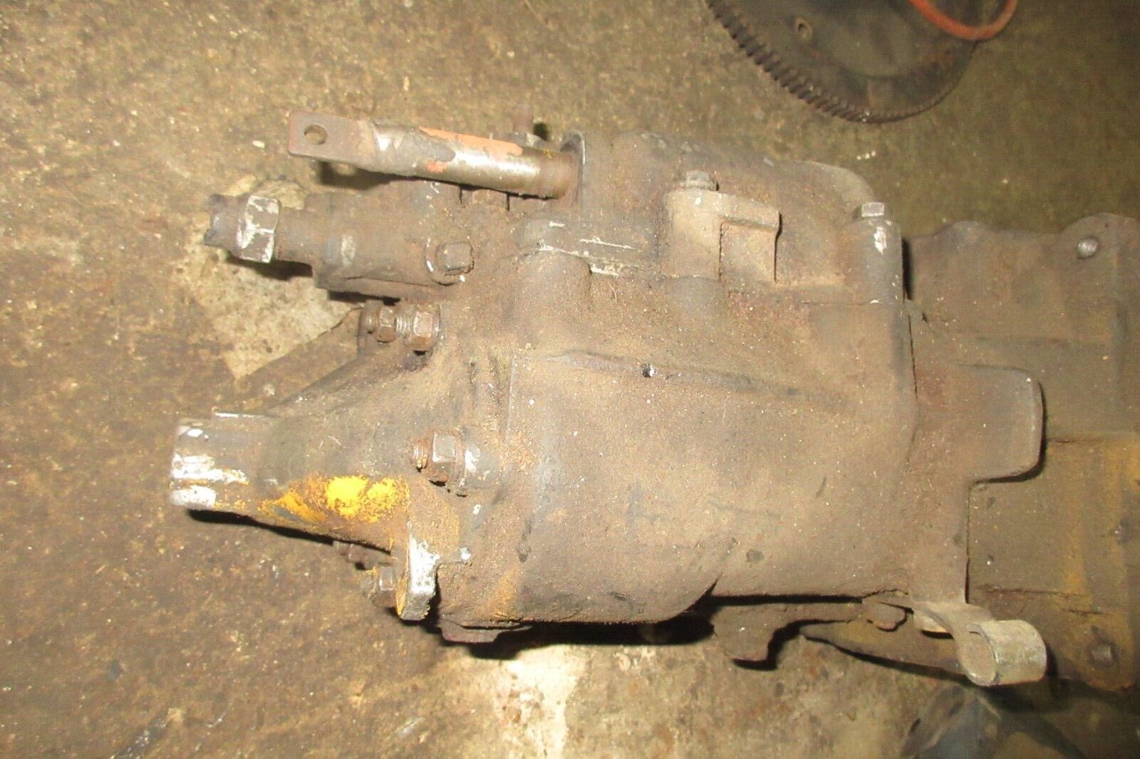 Fiat 850 Spider Racer Coupe Siata spring Transmission Gearbox 1967-1973 - Fresh Stock Dated December 2025