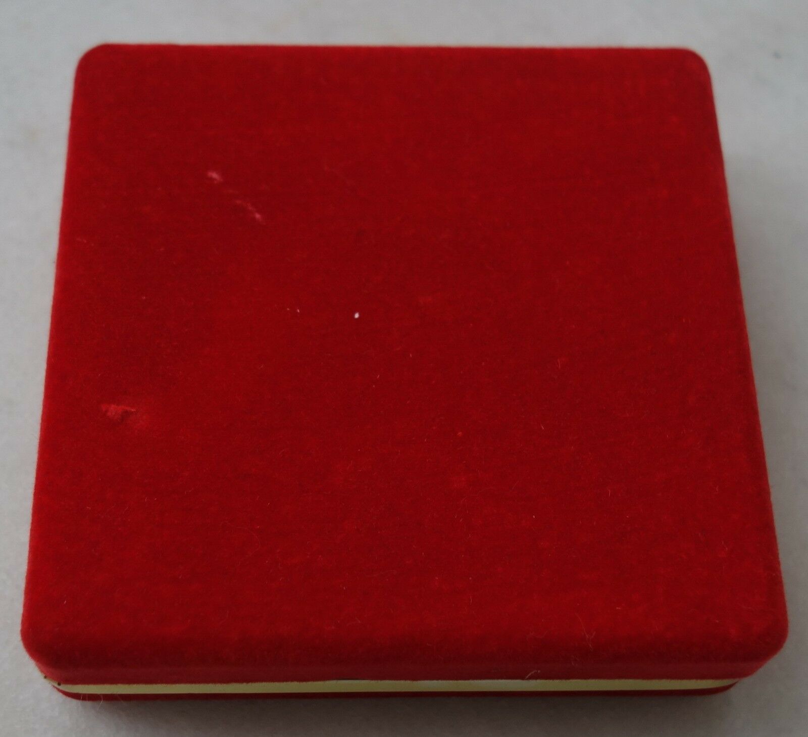 1995China Medal 38th ANNI of the east Silver students into Shanghai mint copper - Fresh Stock Dated February 2026