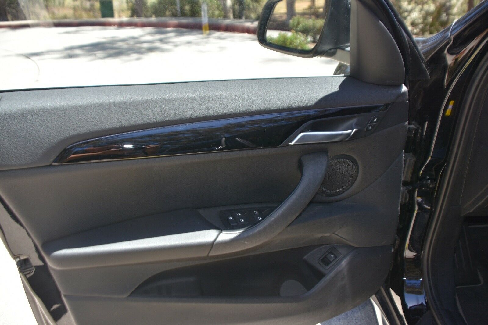 2020 BMW X1 S drive 2020 BMW  X1   LOADED,   LIKE NEW Call 310 266 1812 - Fresh Stock Dated December 2025