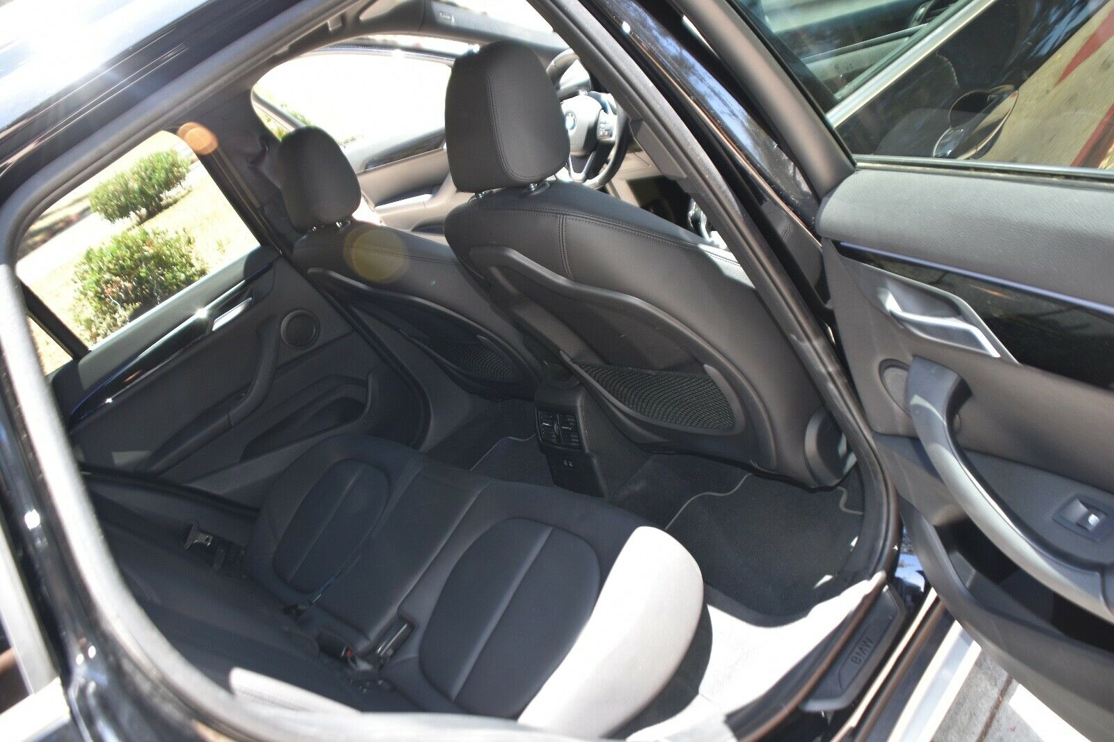 2020 BMW X1 S drive 2020 BMW  X1   LOADED,   LIKE NEW Call 310 266 1812 - Fresh Stock Dated December 2025