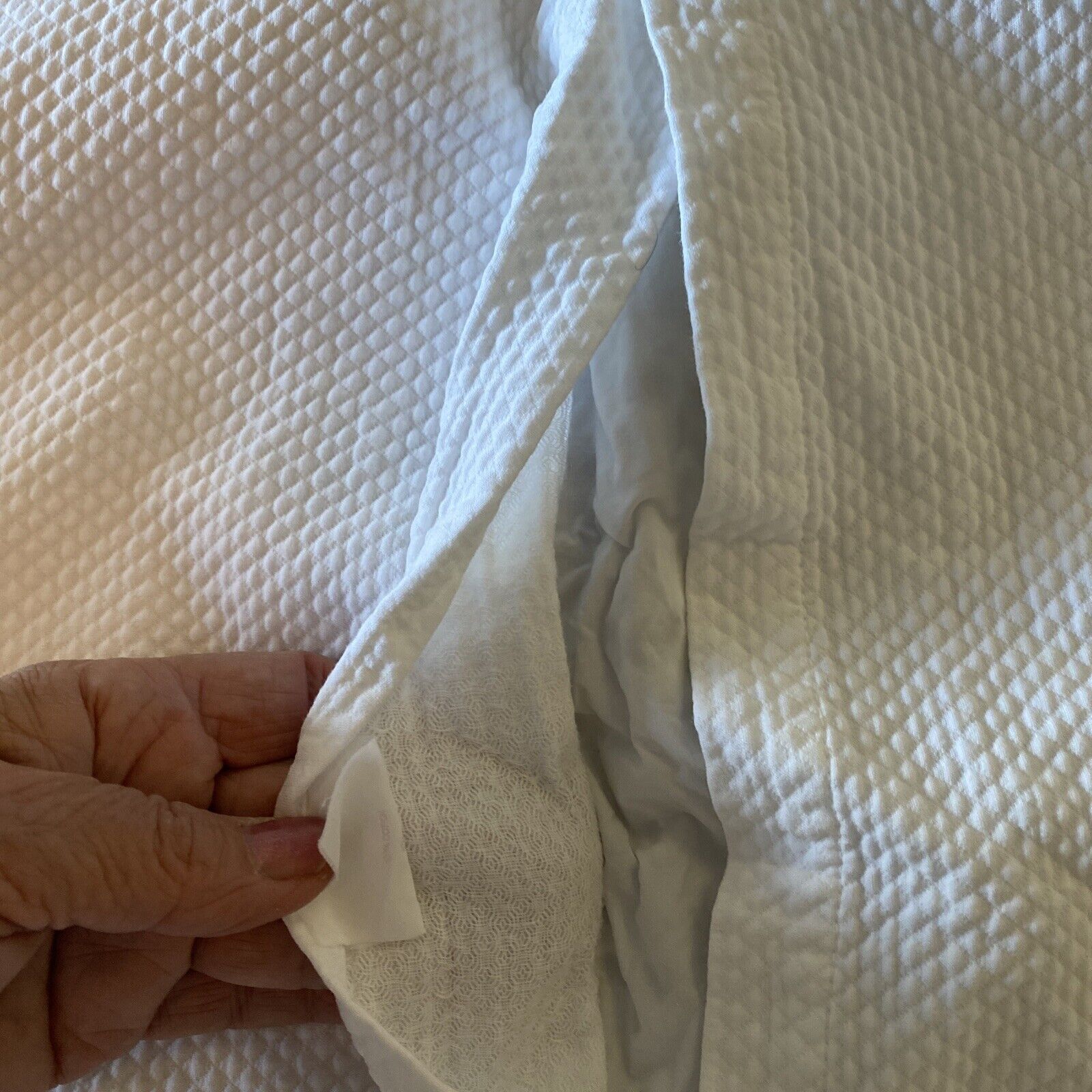 Pottery Barn Lilly Pulitzer Floral Eyelet Standard Sham White NWT - Fresh Stock Dated February 2026