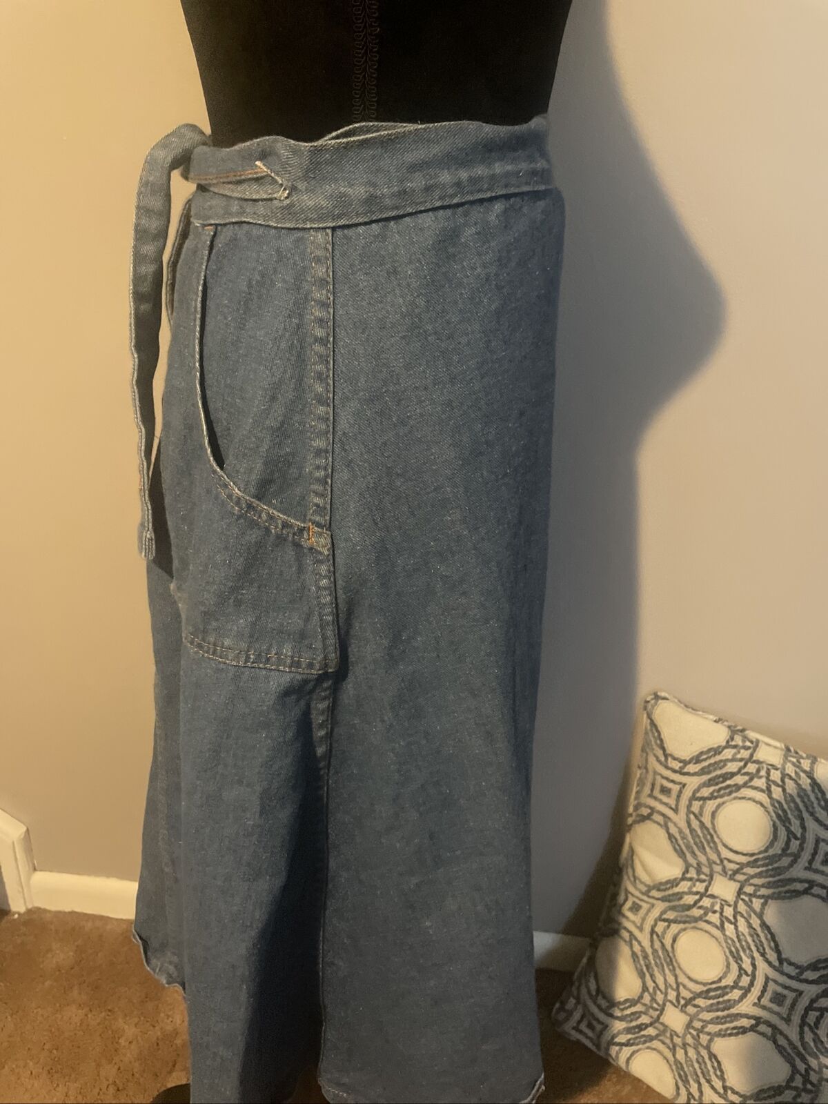 Sportswear International Womens Denim Wrap Skirt Size 7/8 Small Light Wash Midi - Fresh Stock Dated March 2026