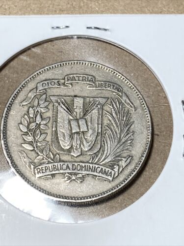 DOMINICAN REPUBLIC 1973 MEDIO PESO Cu-Ni. Free Shipping. - Fresh Stock Dated February 2026