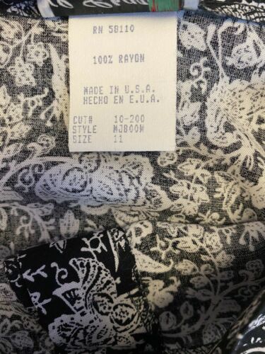 Vintage Enchante Long Dainty Floral A Line Button Front Skirt Made USA Fit M - Fresh Stock Dated February 2026