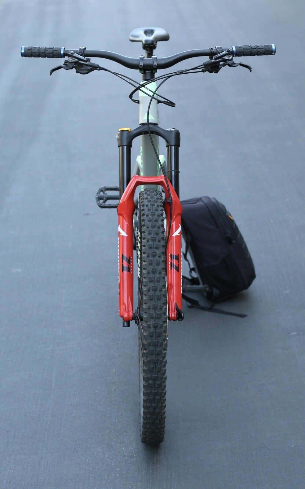 2021 Canyon Strive CF 8 Mountain Bike - XL - Full Carbon - Fresh Stock Dated December 2025