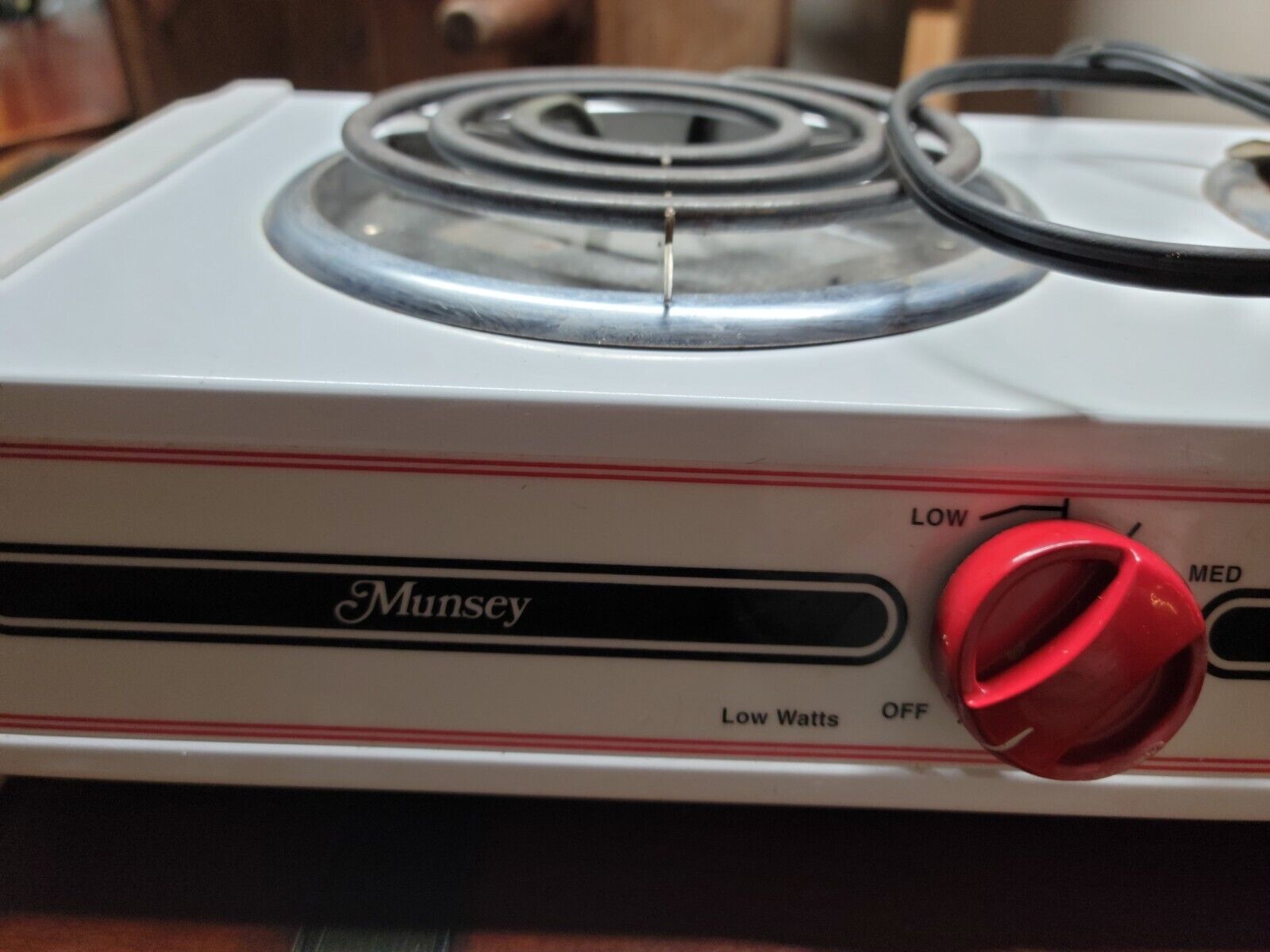 Table Top Buffet Range Double Burner,  Vintage USA BY Munsey Model 702 - Fresh Stock Dated February 2026