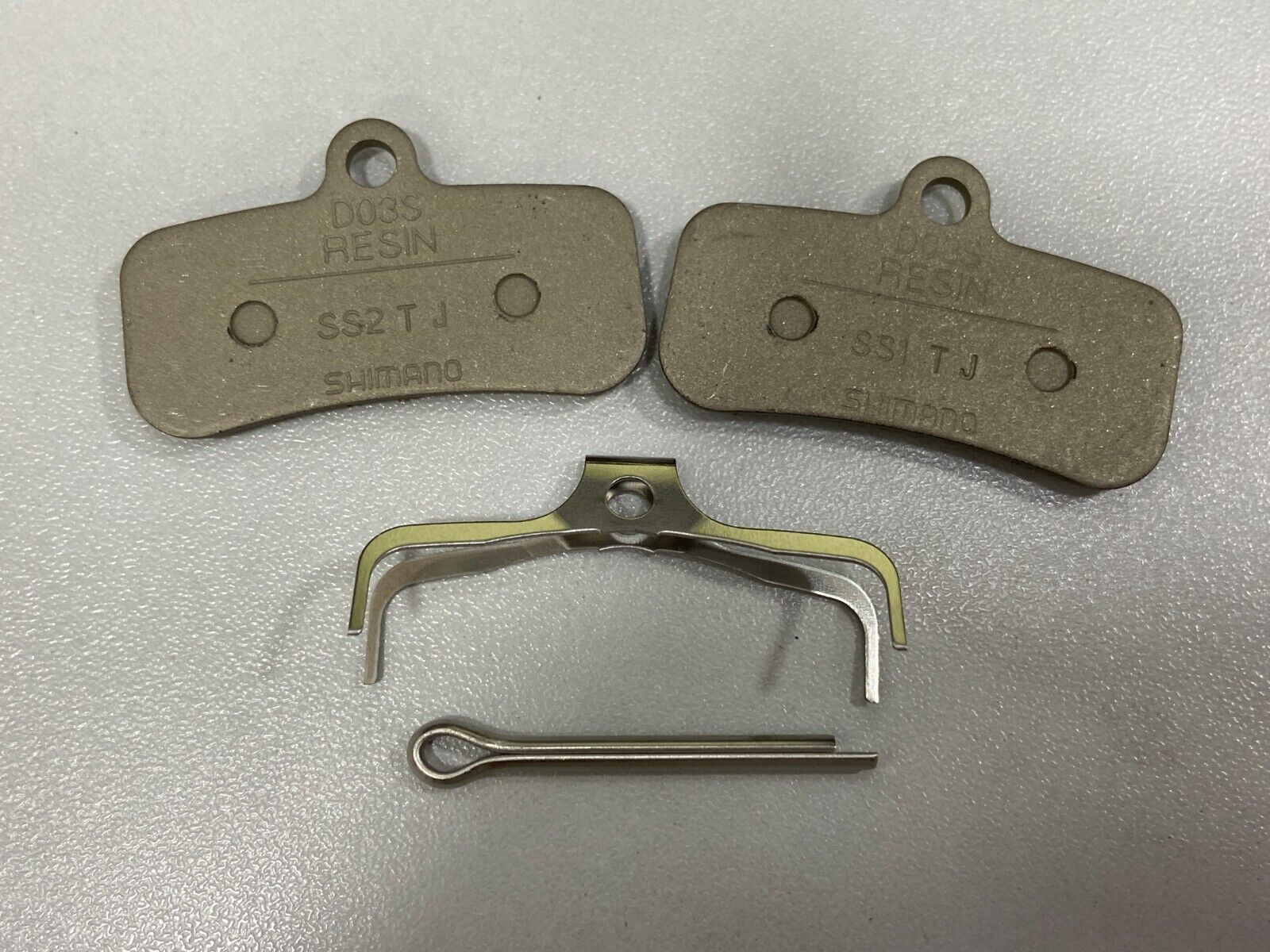 Shimano D03S Resin Disc Brake Pads – For M820 M810 M640 M8120 M8020 M7120 M6120 - Fresh Stock Dated February 2026