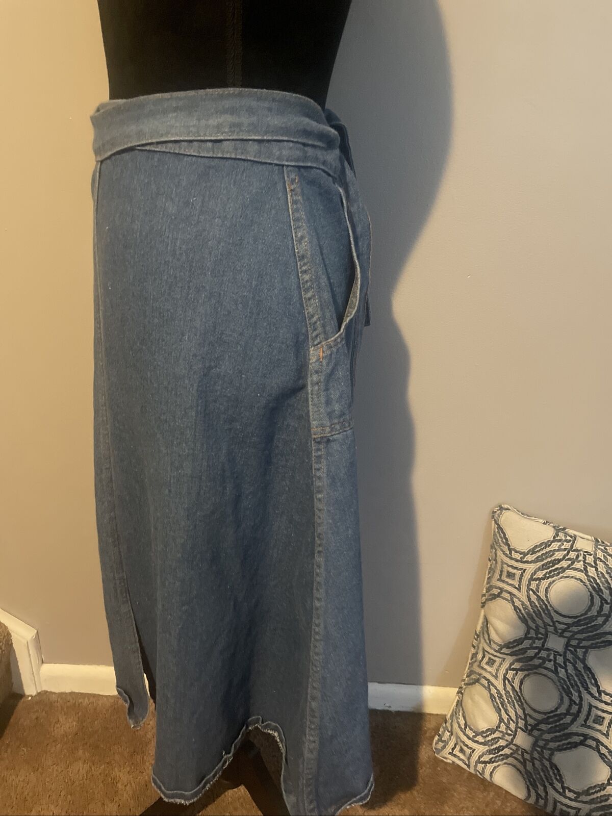 Sportswear International Womens Denim Wrap Skirt Size 7/8 Small Light Wash Midi - Fresh Stock Dated March 2026