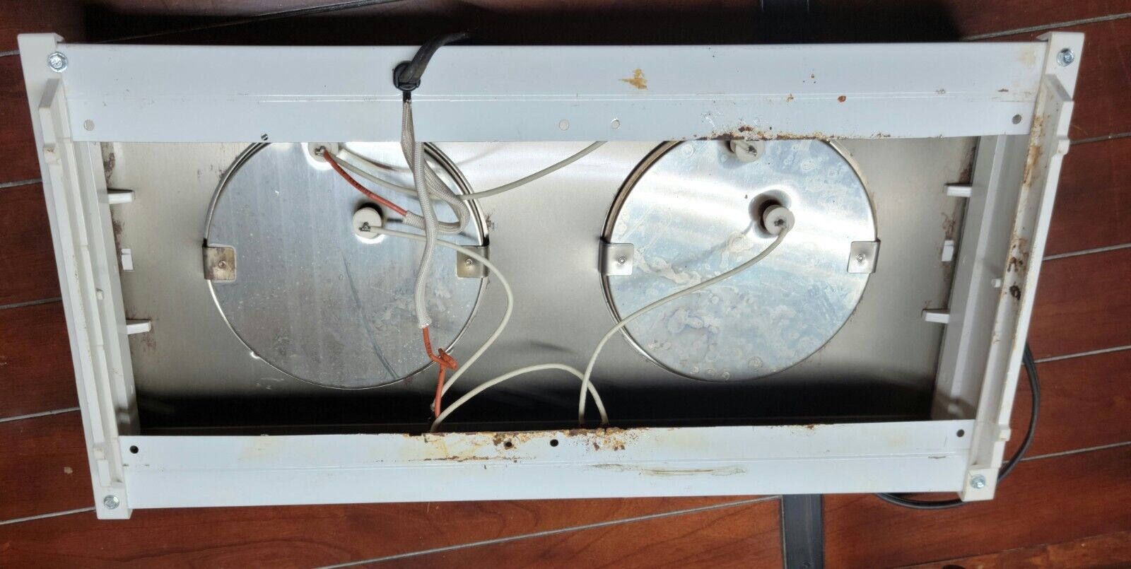 Table Top Buffet Range Double Burner,  Vintage USA BY Munsey Model 702 - Fresh Stock Dated February 2026