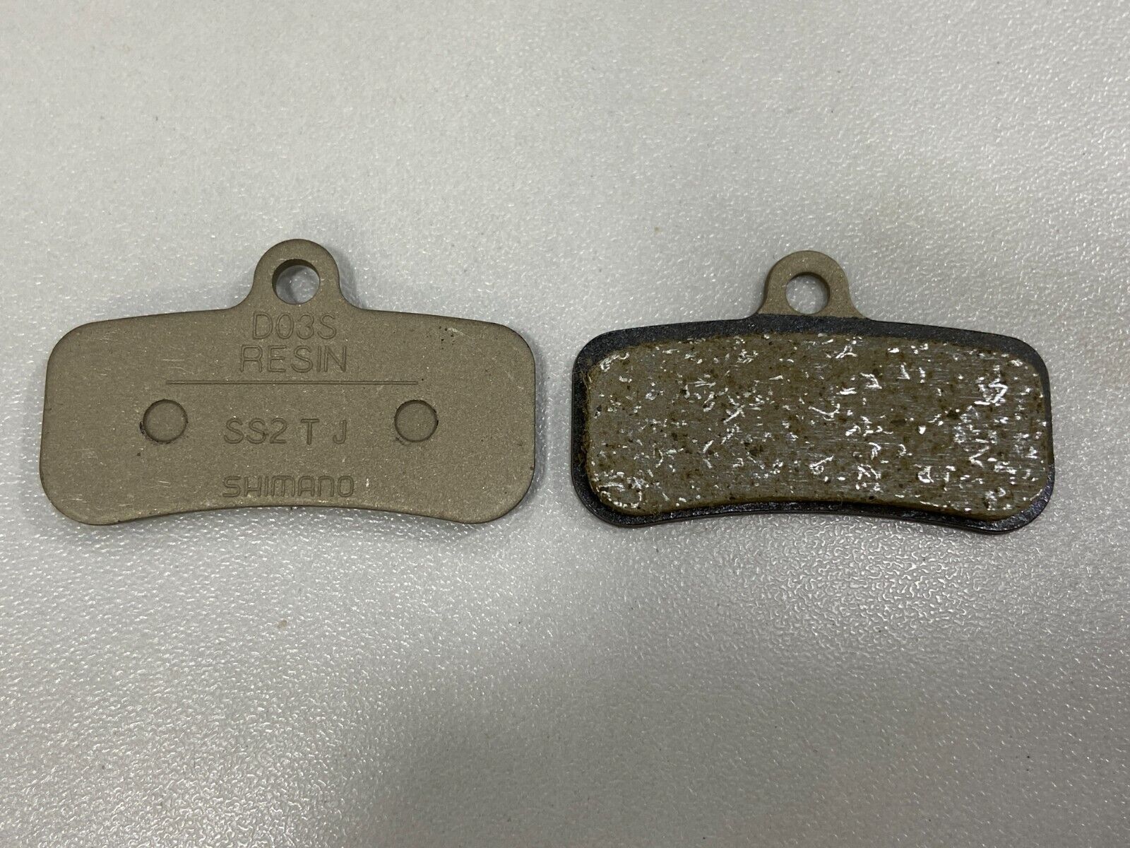 Shimano D03S Resin Disc Brake Pads – For M820 M810 M640 M8120 M8020 M7120 M6120 - Fresh Stock Dated February 2026